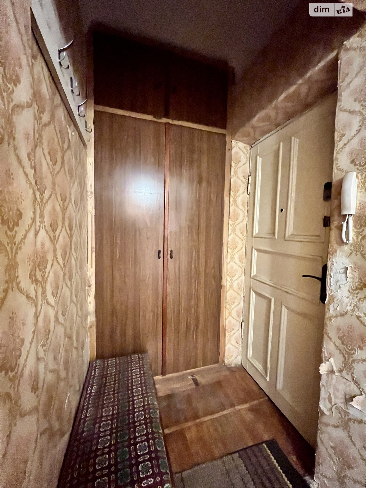 Продажа двухкомнатной квартиры в Ивано-Франковске, на ул. Независимости 36, район Центр фото 1 Продажа двухкомнатной квартиры в Ивано-Франковске, на ул. Независимости 36, район Центр фото 1