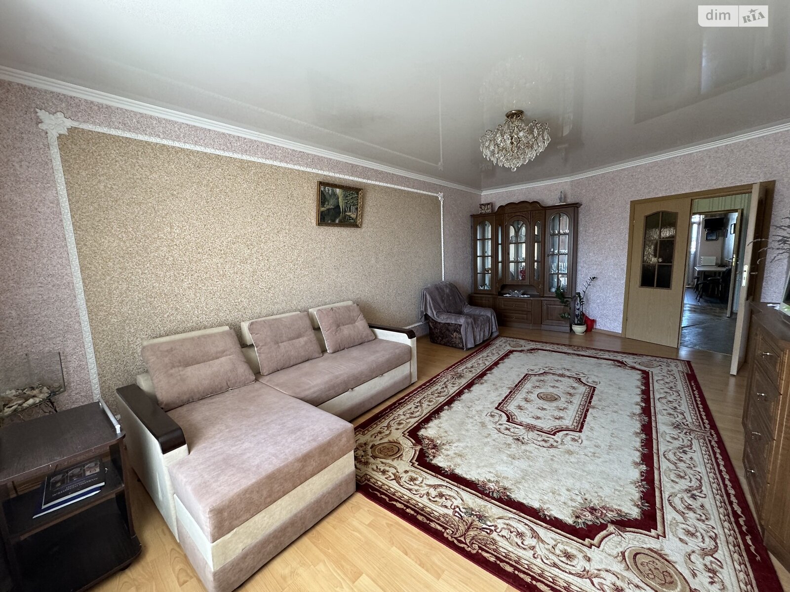 Продажа трехкомнатной квартиры в Ивано-Франковске, на ул. Новгородская 15А, район Центр фото 1 Продажа трехкомнатной квартиры в Ивано-Франковске, на ул. Новгородская 15А, район Центр фото 1