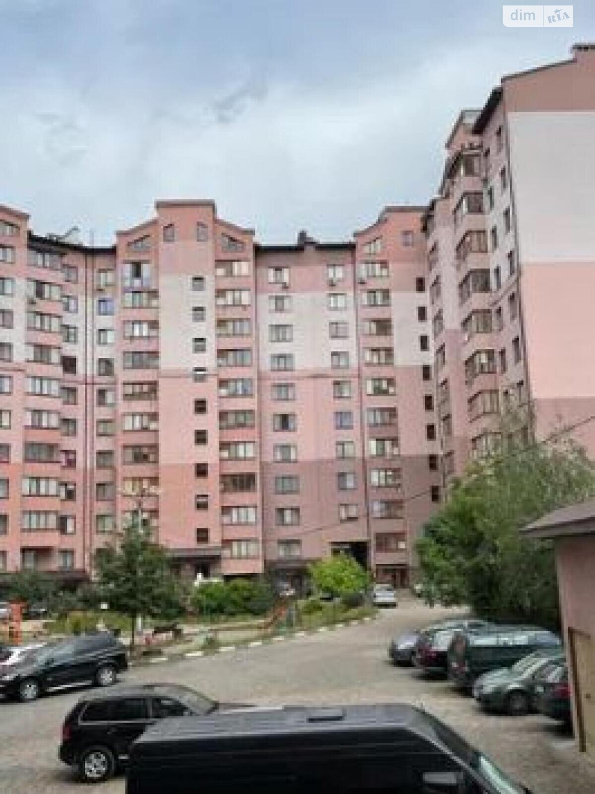 Продажа трехкомнатной квартиры в Ивано-Франковске, на ул. Пулюя И. 15, район Центр фото 1