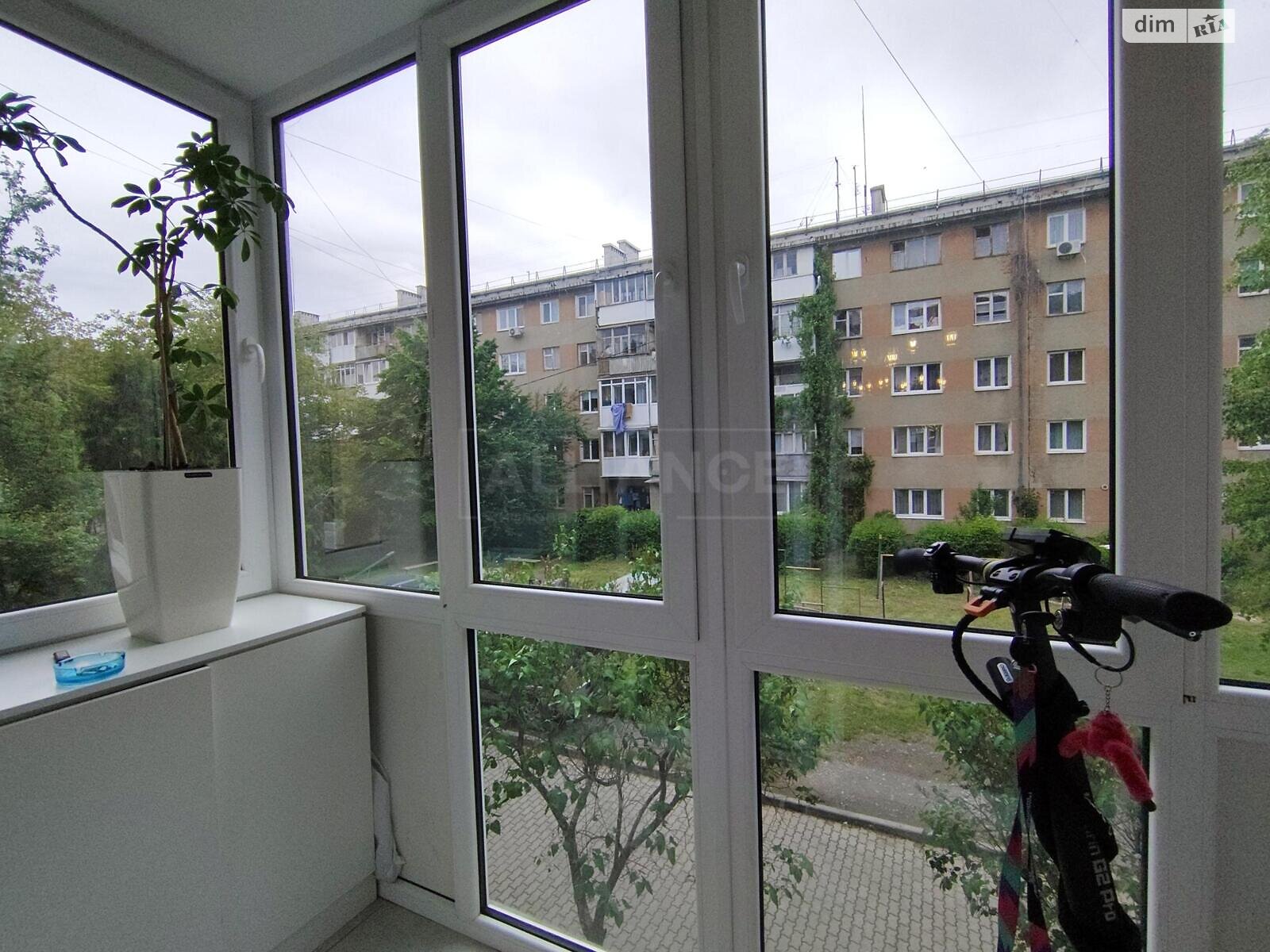 Продажа трехкомнатной квартиры в Ивано-Франковске, на ул. Пулюя И., район Центр фото 1 Продажа трехкомнатной квартиры в Ивано-Франковске, на ул. Пулюя И., район Центр фото 1