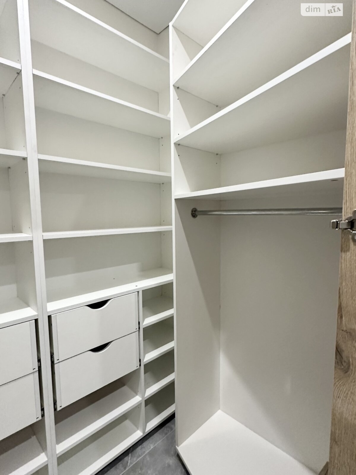 Продажа однокомнатной квартиры в Ивано-Франковске, на ул. Ребета Л. 10Д, район Центр фото 1