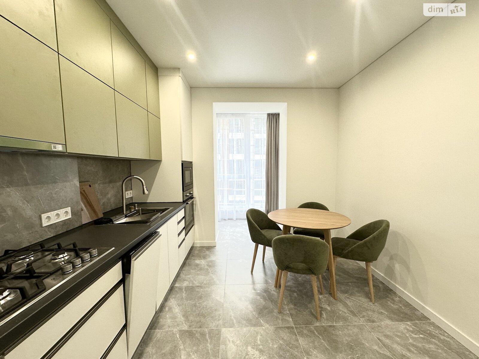 Продажа однокомнатной квартиры в Ивано-Франковске, на ул. Ребета Л. 10Д, район Центр фото 1