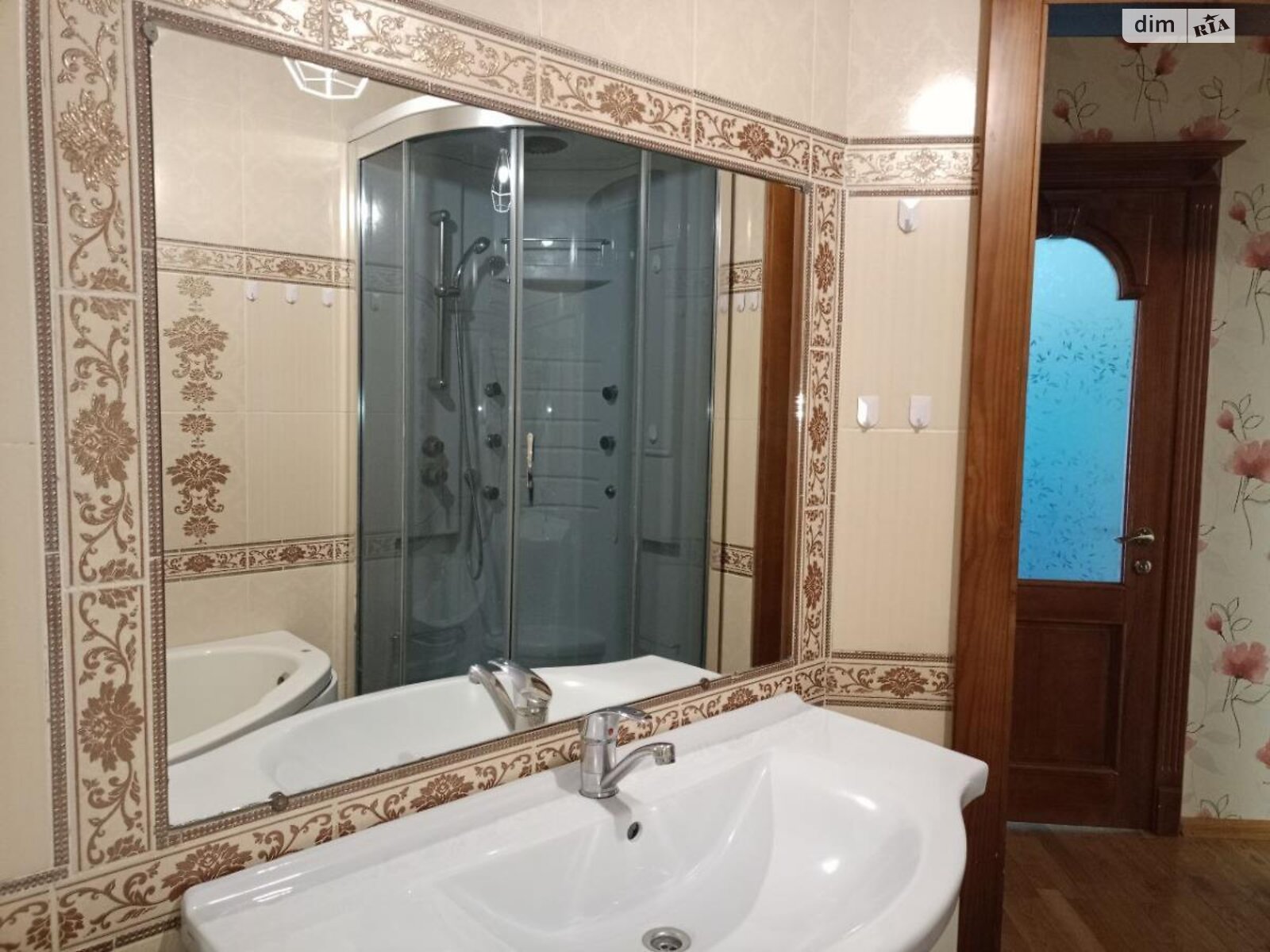 Продажа трехкомнатной квартиры в Ивано-Франковске, на бул. Северный 5А, район Центр фото 1 Продажа трехкомнатной квартиры в Ивано-Франковске, на бул. Северный 5А, район Центр фото 1