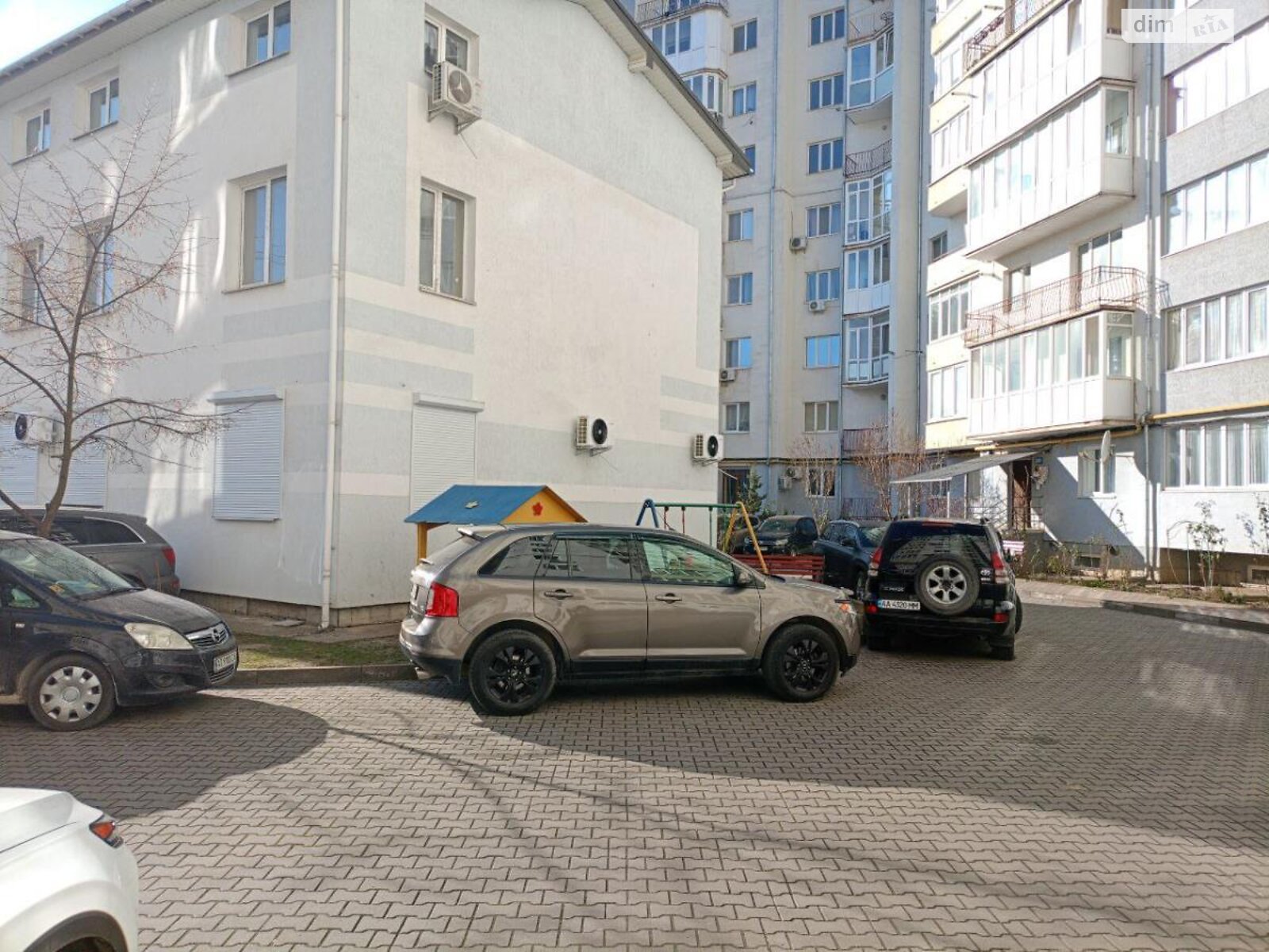 Продажа трехкомнатной квартиры в Ивано-Франковске, на бул. Северный 5А, район Центр фото 1 Продажа трехкомнатной квартиры в Ивано-Франковске, на бул. Северный 5А, район Центр фото 1