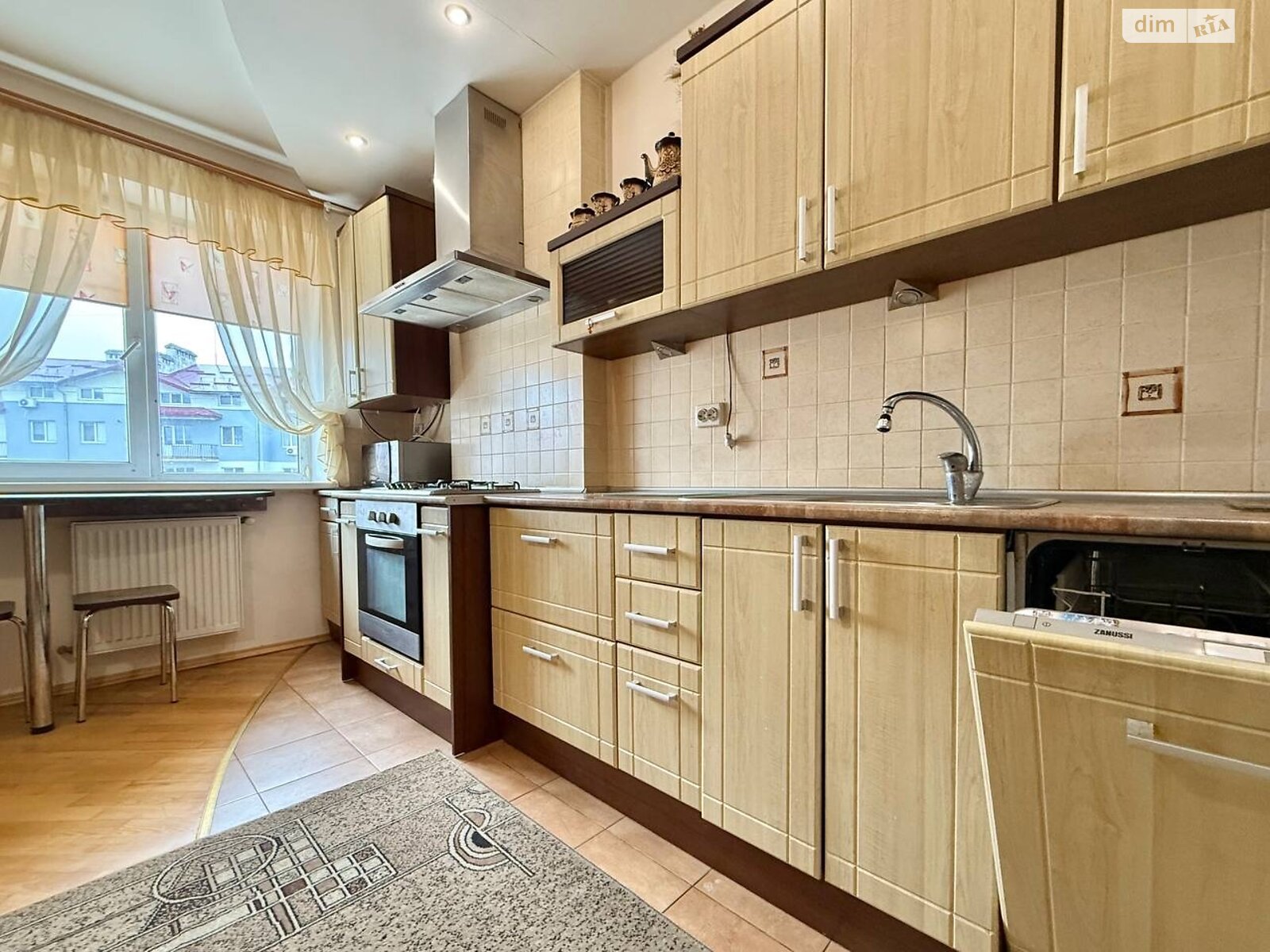 Продажа трехкомнатной квартиры в Ивано-Франковске, на бул. Северный 5Б, кв. 51, район Центр фото 1 Продажа трехкомнатной квартиры в Ивано-Франковске, на бул. Северный 5Б, кв. 51, район Центр фото 1