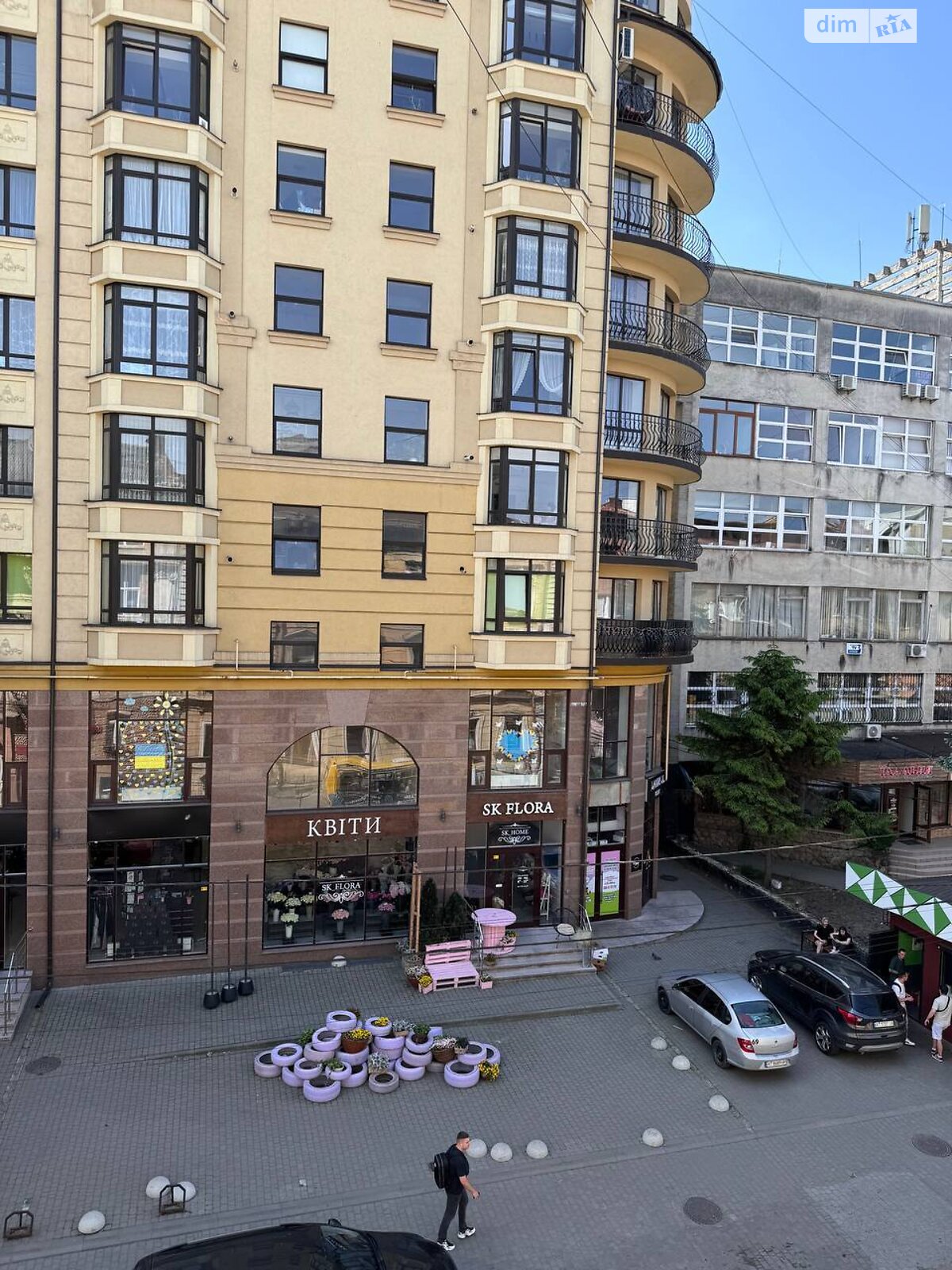 Продаж трикімнатної квартири в Івано-Франківську, на вул. Шашкевича 1, район Центр фото 1 Продаж трикімнатної квартири в Івано-Франківську, на вул. Шашкевича 1, район Центр фото 1