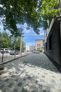 Продажа трехкомнатной квартиры в Ивано-Франковске, на ул. Сирыка 29, кв. 3, район Центр фото 2 Продажа трехкомнатной квартиры в Ивано-Франковске, на ул. Сирыка 29, кв. 3, район Центр фото 2