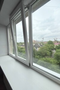 Продаж двокімнатної квартири в Івано-Франківську, на вул. Слави Стецько 7А, район Центр фото 2