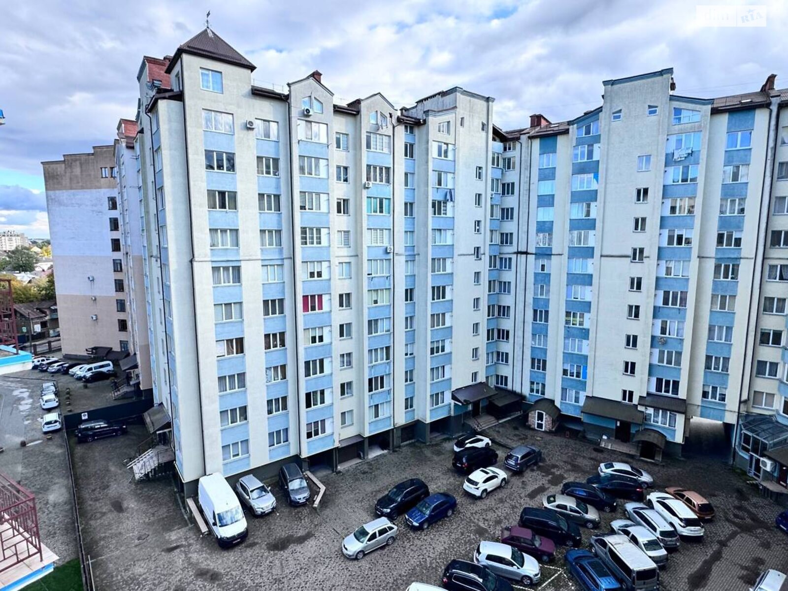 Продаж двокімнатної квартири в Івано-Франківську, на вул. Гарбарська 14А, район Центр фото 1 Продаж двокімнатної квартири в Івано-Франківську, на вул. Гарбарська 14А, район Центр фото 1