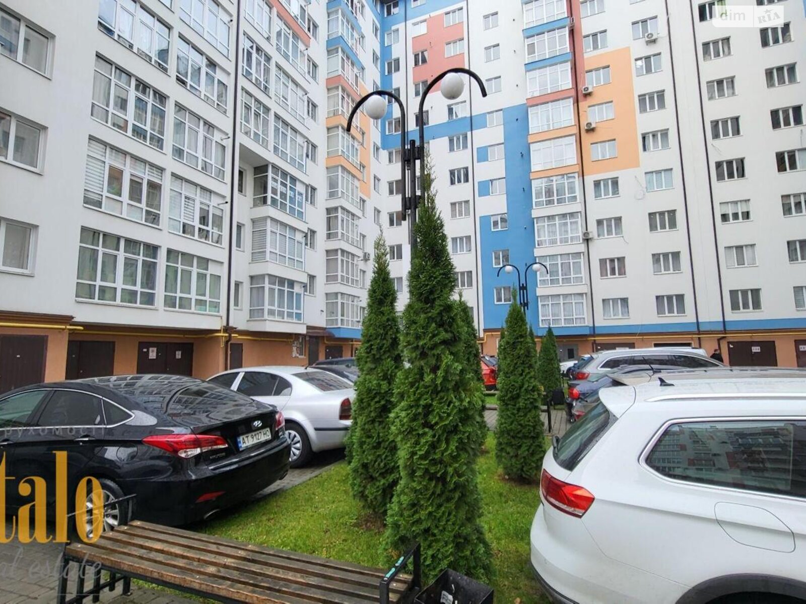 Продажа двухкомнатной квартиры в Ивано-Франковске, на ул. Национальной Гвардии 14, район Центр фото 1