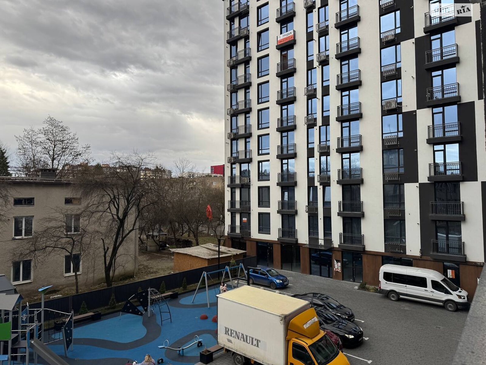 Продаж двокімнатної квартири в Івано-Франківську, на вул. Стрільців Січових 35, район Центр фото 1
