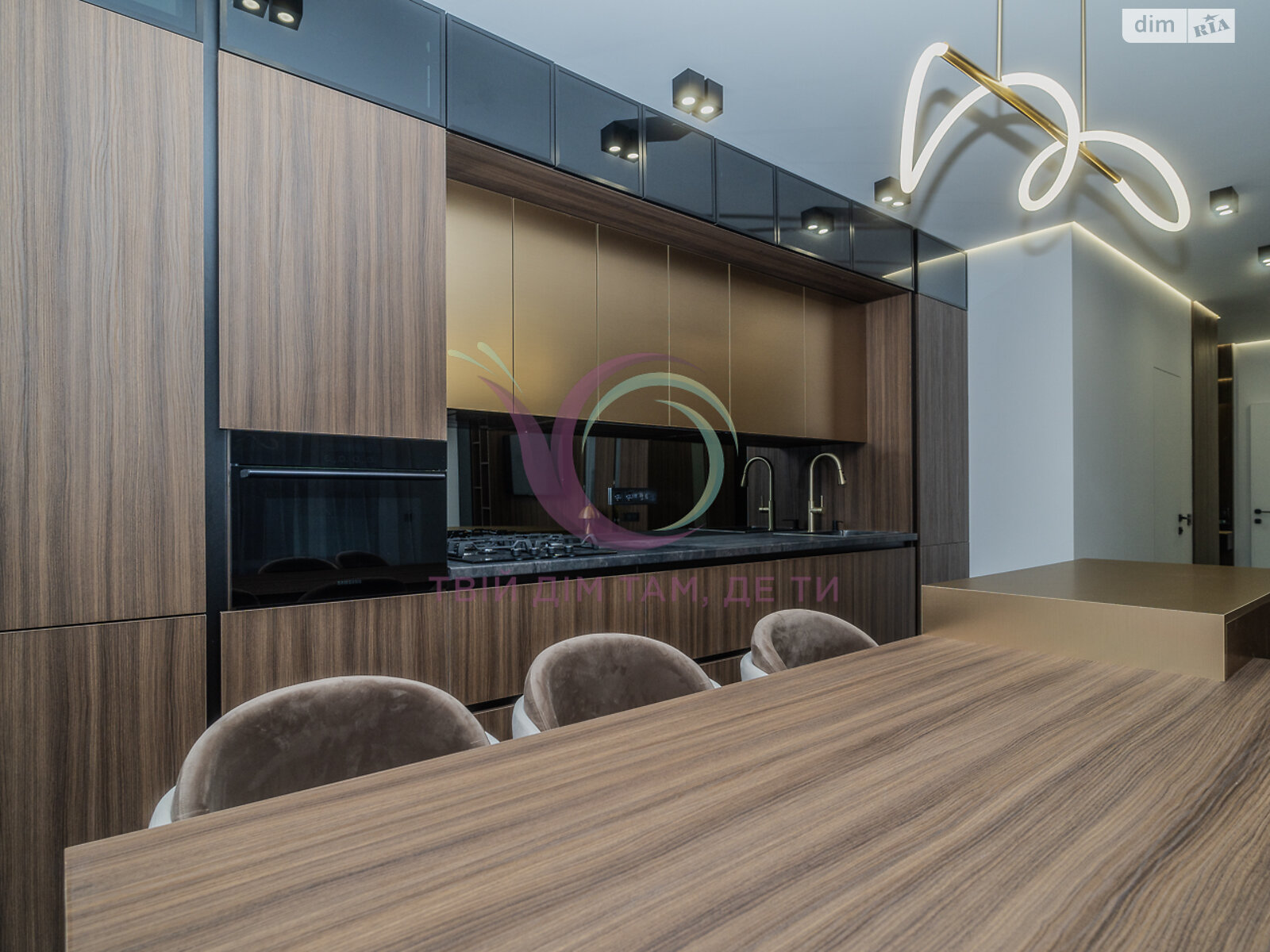 Продажа двухкомнатной квартиры в Ивано-Франковске, на ул. Стрельцов Сечевых 28А, район Центр фото 1 Продажа двухкомнатной квартиры в Ивано-Франковске, на ул. Стрельцов Сечевых 28А, район Центр фото 1