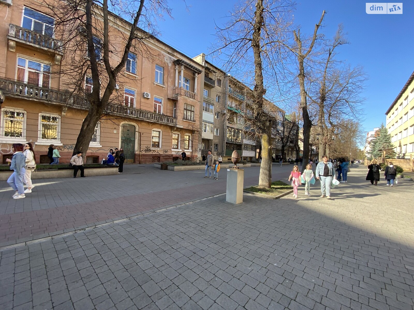 Продаж трикімнатної квартири в Івано-Франківську, на вул. Тараса Шевченка 72, район Центр фото 1 Продаж трикімнатної квартири в Івано-Франківську, на вул. Тараса Шевченка 72, район Центр фото 1