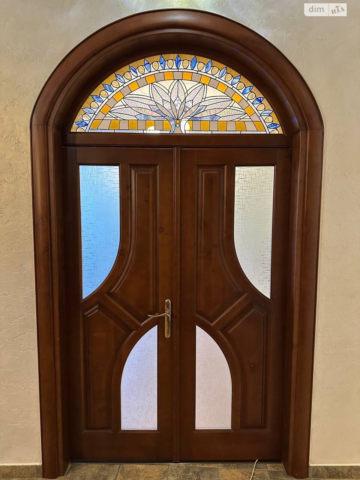 Продажа трехкомнатной квартиры в Ивано-Франковске, на ул. Тараса Шевченко 101, район Центр фото 1