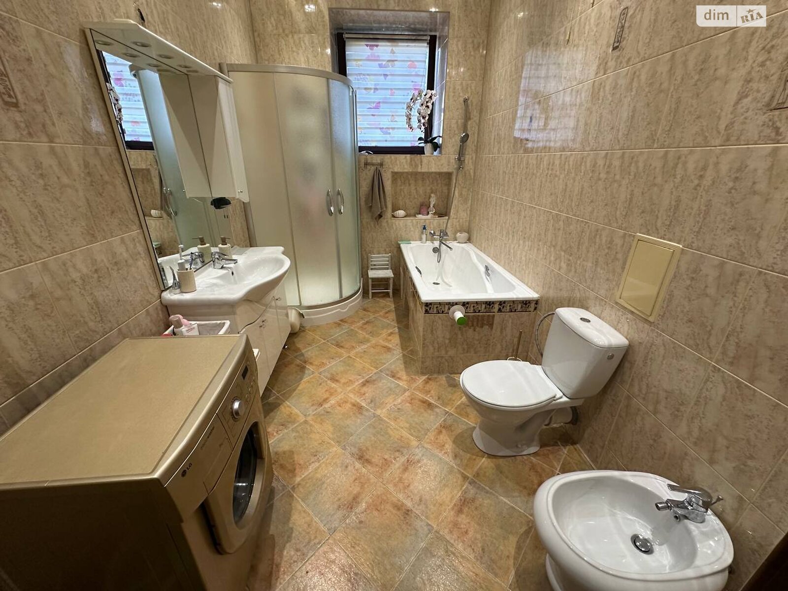 Продажа трехкомнатной квартиры в Ивано-Франковске, на ул. Тараса Шевченко 101, район Центр фото 1