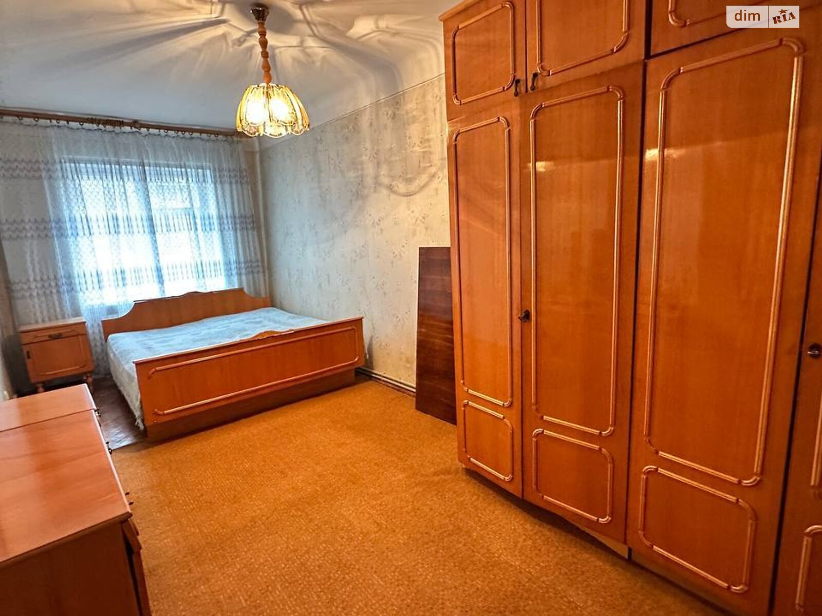 Продаж трикімнатної квартири в Івано-Франківську, на вул. Української Перемоги, район Центр фото 1