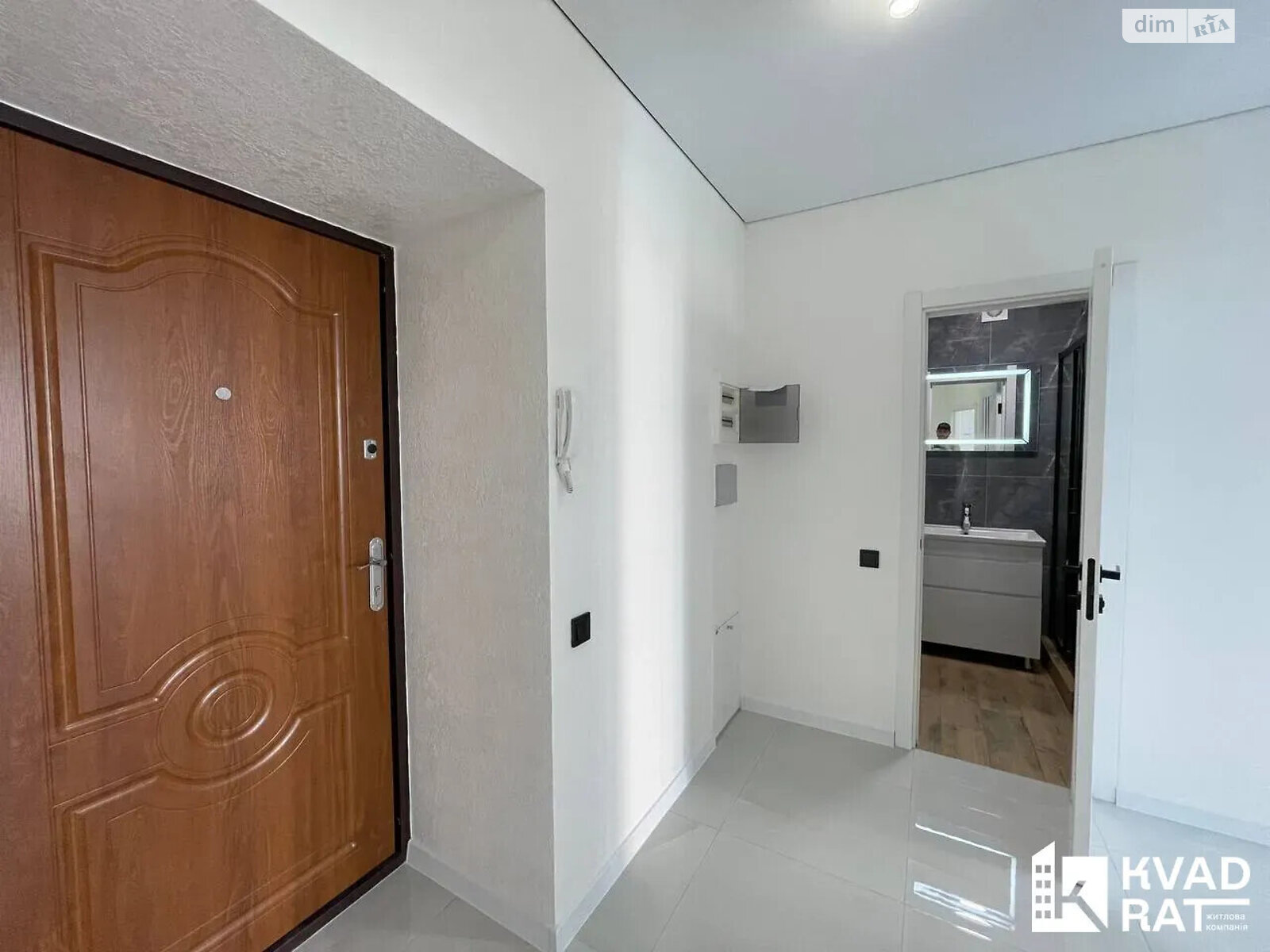 Продажа двухкомнатной квартиры в Ивано-Франковске, на ул. Урожайная 7А, район Центр фото 1 Продажа двухкомнатной квартиры в Ивано-Франковске, на ул. Урожайная 7А, район Центр фото 1