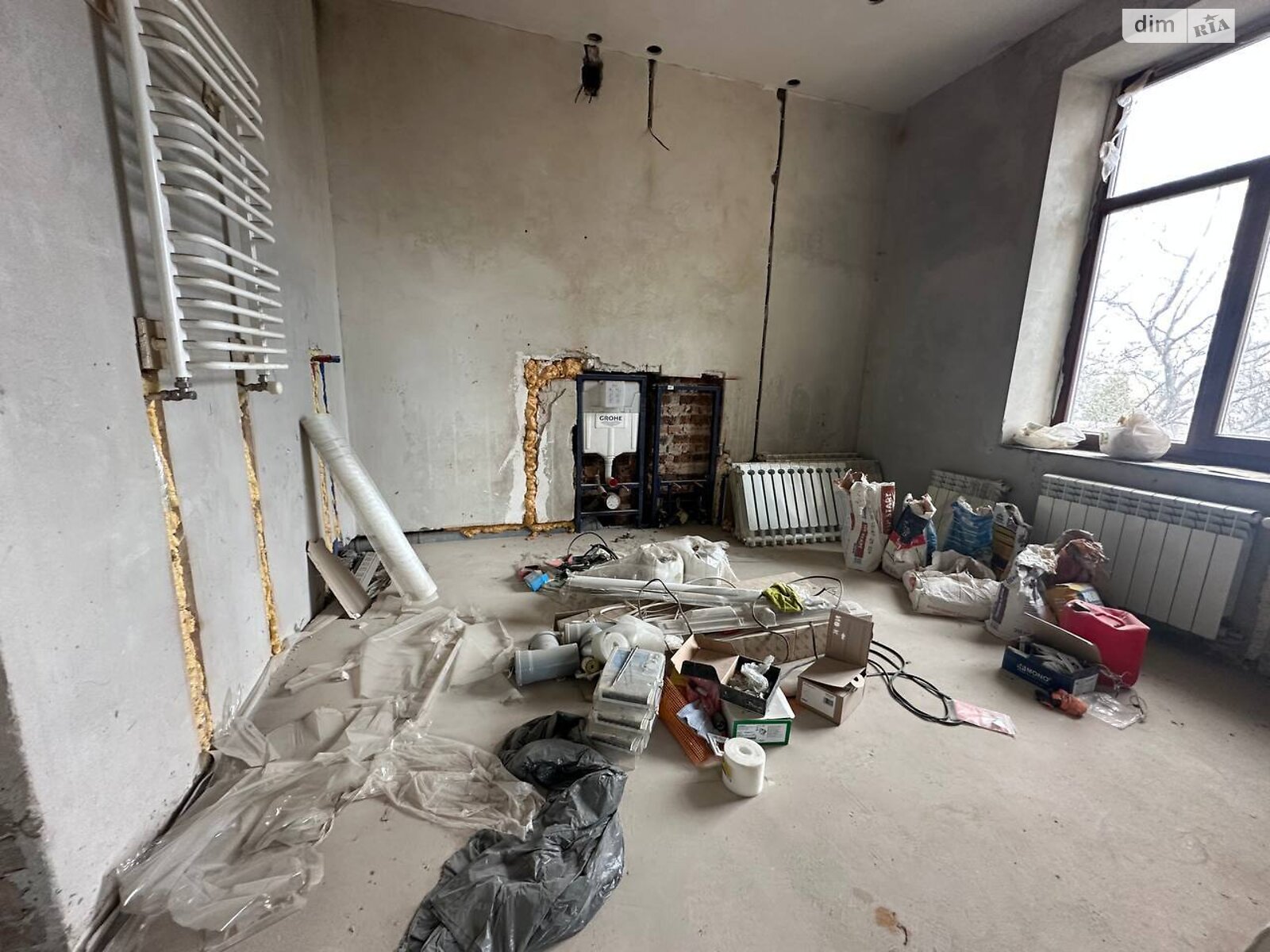 Продаж трикімнатної квартири в Івано-Франківську, на вул. Василіянок 60Б, район Центр фото 1 Продаж трикімнатної квартири в Івано-Франківську, на вул. Василіянок 60Б, район Центр фото 1