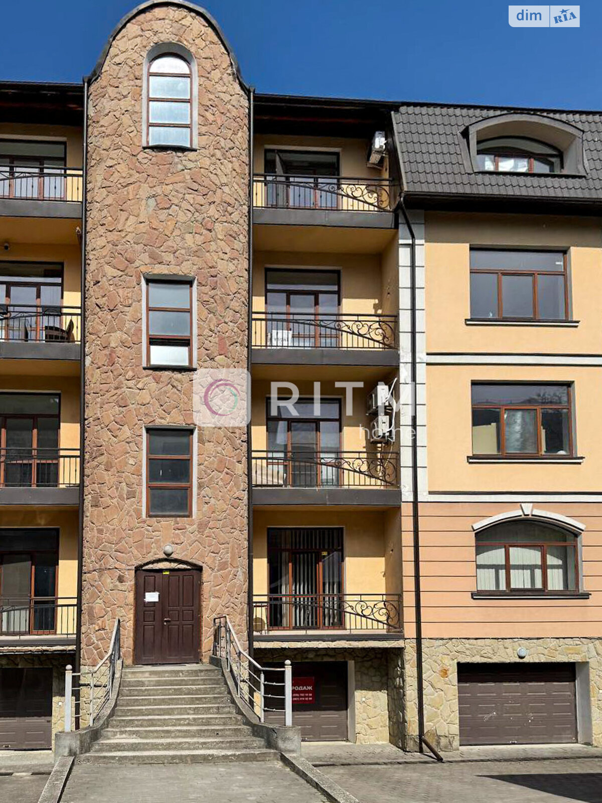 Продажа трехкомнатной квартиры в Ивано-Франковске, на ул. Василиянок 60Б, район Центр фото 1 Продажа трехкомнатной квартиры в Ивано-Франковске, на ул. Василиянок 60Б, район Центр фото 1