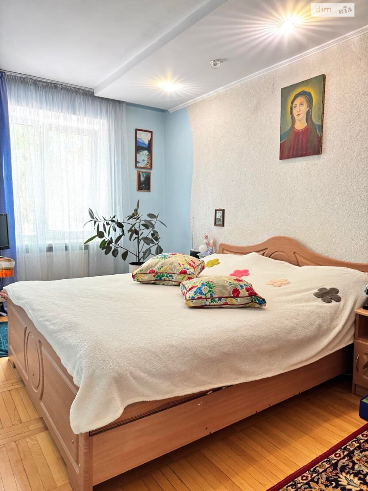 Продажа трехкомнатной квартиры в Ивано-Франковске, на ул. Владимира Кубийовича 12, район Центр фото 1 Продажа трехкомнатной квартиры в Ивано-Франковске, на ул. Владимира Кубийовича 12, район Центр фото 1