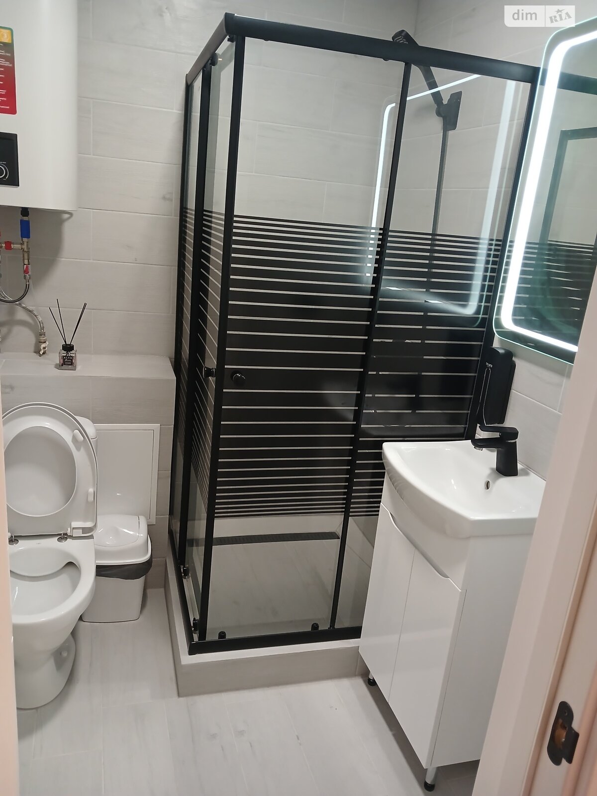 Продажа однокомнатной квартиры в Ивано-Франковске, на ул. Владимира Кубийовича 14, район Центр фото 1 Продажа однокомнатной квартиры в Ивано-Франковске, на ул. Владимира Кубийовича 14, район Центр фото 1