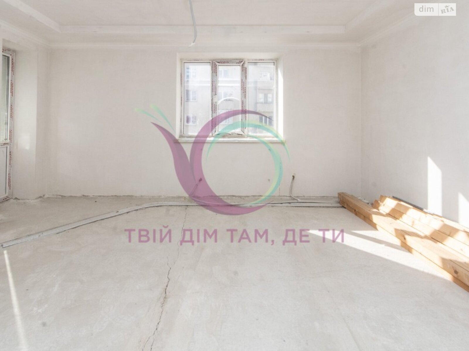 Продажа трехкомнатной квартиры в Ивано-Франковске, на ул. Владимира Великого, район Центр фото 1 Продажа трехкомнатной квартиры в Ивано-Франковске, на ул. Владимира Великого, район Центр фото 1