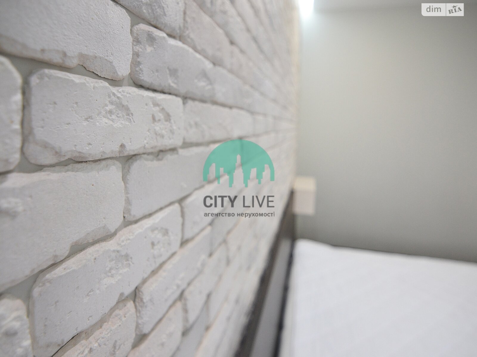 Продажа трехкомнатной квартиры в Ивано-Франковске, на ул. Владимира Великого 14, район Центр фото 1