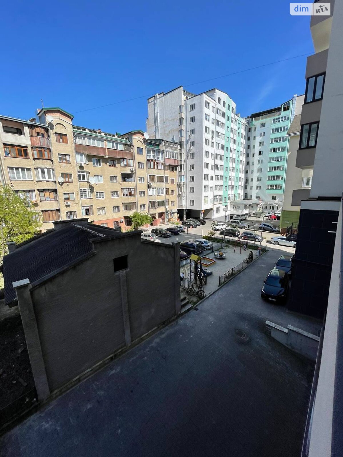 Продажа двухкомнатной квартиры в Ивано-Франковске, на ул. Владимира Великого 16, район Центр фото 1 Продажа двухкомнатной квартиры в Ивано-Франковске, на ул. Владимира Великого 16, район Центр фото 1