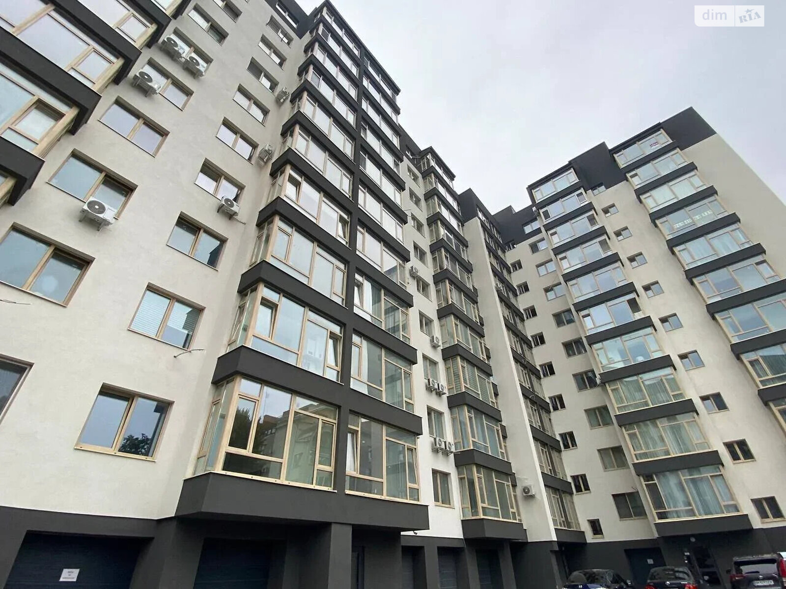 Продаж однокімнатної квартири в Івано-Франківську, на вул. Волошина Августина 2, район Центр фото 1 Продаж однокімнатної квартири в Івано-Франківську, на вул. Волошина Августина 2, район Центр фото 1