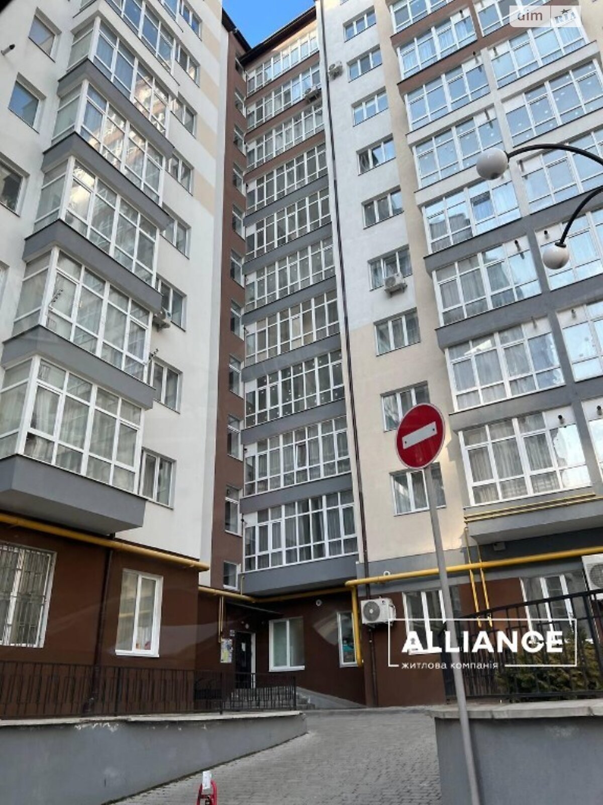 Продаж однокімнатної квартири в Івано-Франківську, на вул. Височана Семена 18, район Центр фото 1 Продаж однокімнатної квартири в Івано-Франківську, на вул. Височана Семена 18, район Центр фото 1