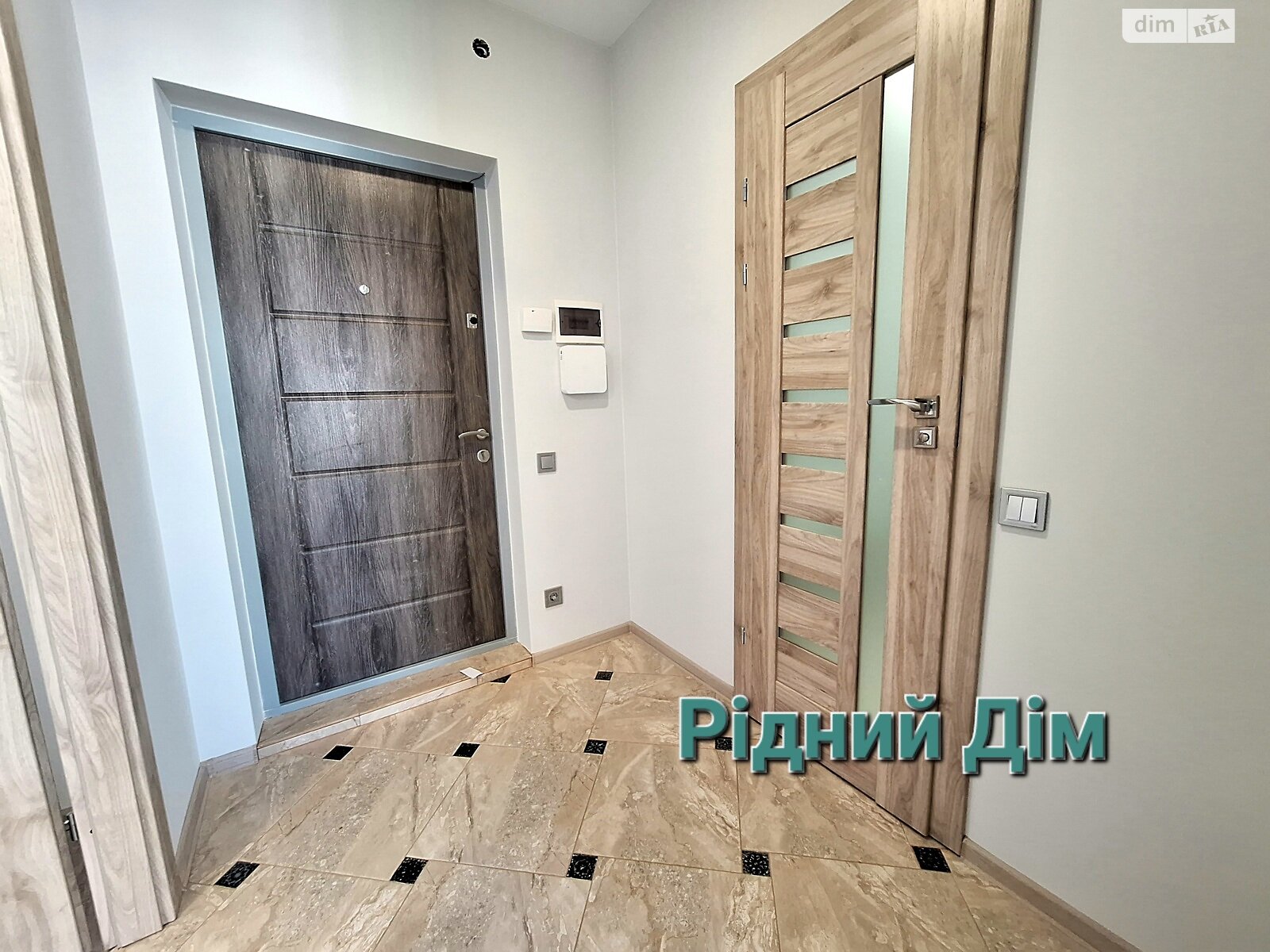 Продажа однокомнатной квартиры в Ивано-Франковске, на ул. Высочана Семена 18/33, район Центр фото 1 Продажа однокомнатной квартиры в Ивано-Франковске, на ул. Высочана Семена 18/33, район Центр фото 1