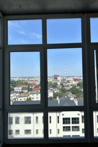 Продажа двухкомнатной квартиры в Ивано-Франковске, на ул. Высочана Семена, район Центр фото 2