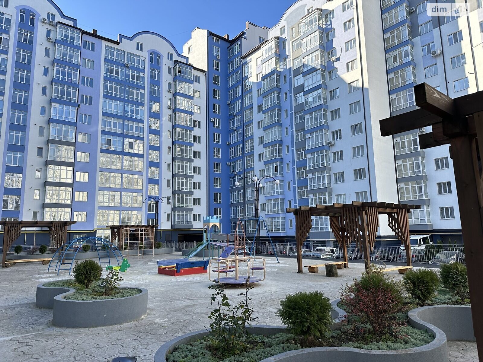 Продажа двухкомнатной квартиры в Ивано-Франковске, на ул. Высочана Семена, район Центр фото 1 Продажа двухкомнатной квартиры в Ивано-Франковске, на ул. Высочана Семена, район Центр фото 1