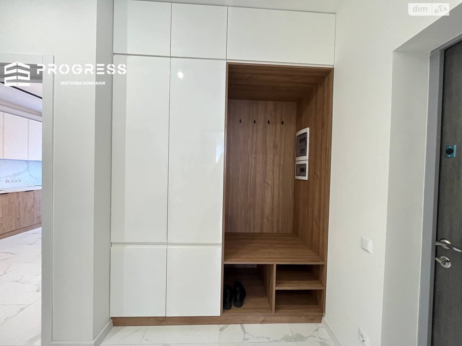 Продажа двухкомнатной квартиры в Ивано-Франковске, на ул. Высочана Семена, район Центр фото 1 Продажа двухкомнатной квартиры в Ивано-Франковске, на ул. Высочана Семена, район Центр фото 1