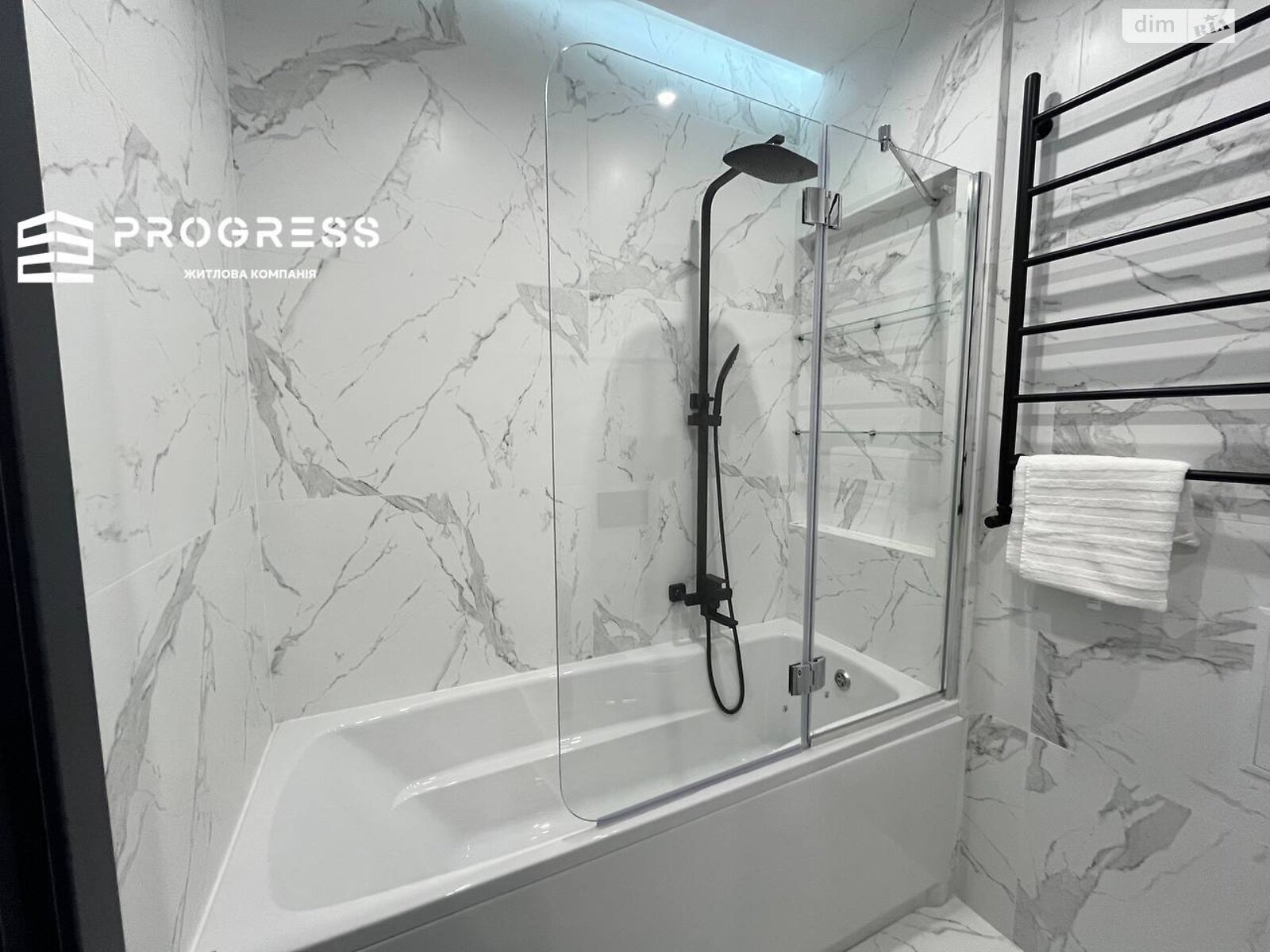 Продажа двухкомнатной квартиры в Ивано-Франковске, на ул. Высочана Семена 11, район Центр фото 1 Продажа двухкомнатной квартиры в Ивано-Франковске, на ул. Высочана Семена 11, район Центр фото 1
