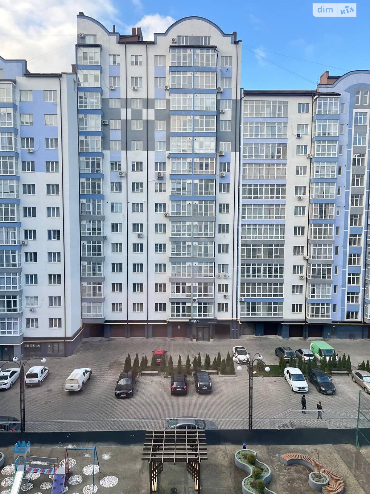 Продажа двухкомнатной квартиры в Ивано-Франковске, на ул. Высочана Семена 18 корпус 21, район Центр фото 1 Продажа двухкомнатной квартиры в Ивано-Франковске, на ул. Высочана Семена 18 корпус 21, район Центр фото 1
