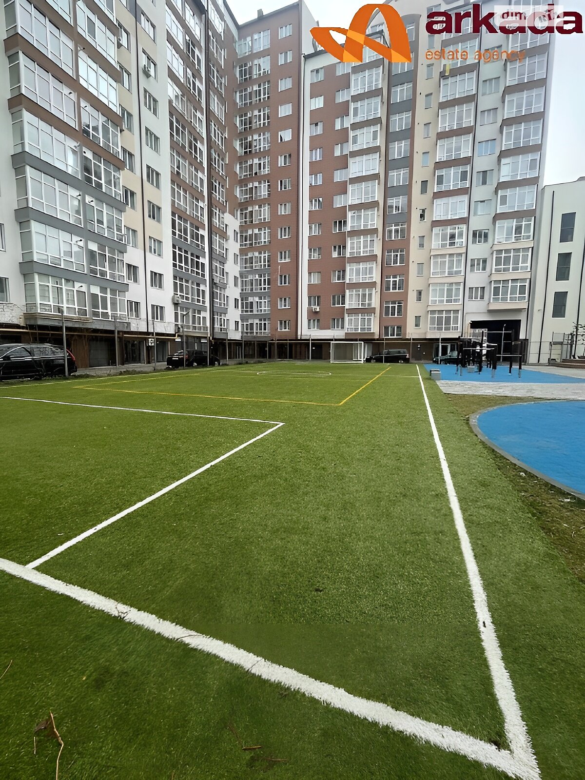 Продажа двухкомнатной квартиры в Ивано-Франковске, на ул. Высочана Семена 18, район Центр фото 1 Продажа двухкомнатной квартиры в Ивано-Франковске, на ул. Высочана Семена 18, район Центр фото 1