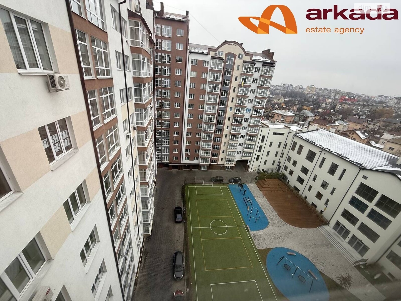 Продажа двухкомнатной квартиры в Ивано-Франковске, на ул. Высочана Семена 18, район Центр фото 1 Продажа двухкомнатной квартиры в Ивано-Франковске, на ул. Высочана Семена 18, район Центр фото 1