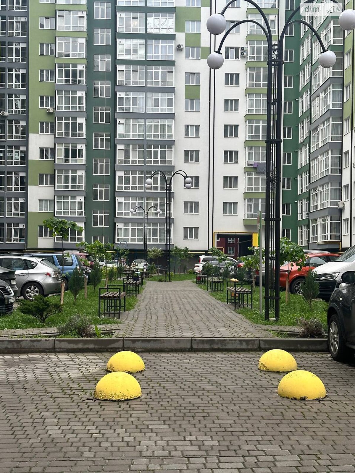 Продаж двокімнатної квартири в Івано-Франківську, на вул. Височана Семена 18 корпус 6, кв. 13, район Центр фото 1 Продаж двокімнатної квартири в Івано-Франківську, на вул. Височана Семена 18 корпус 6, кв. 13, район Центр фото 1