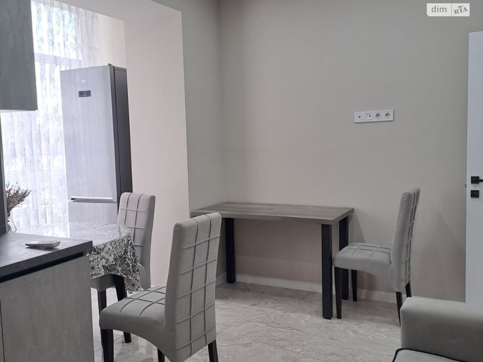 Продаж однокімнатної квартири в Івано-Франківську, на вул. Височана Семена, район Центр фото 1 Продаж однокімнатної квартири в Івано-Франківську, на вул. Височана Семена, район Центр фото 1