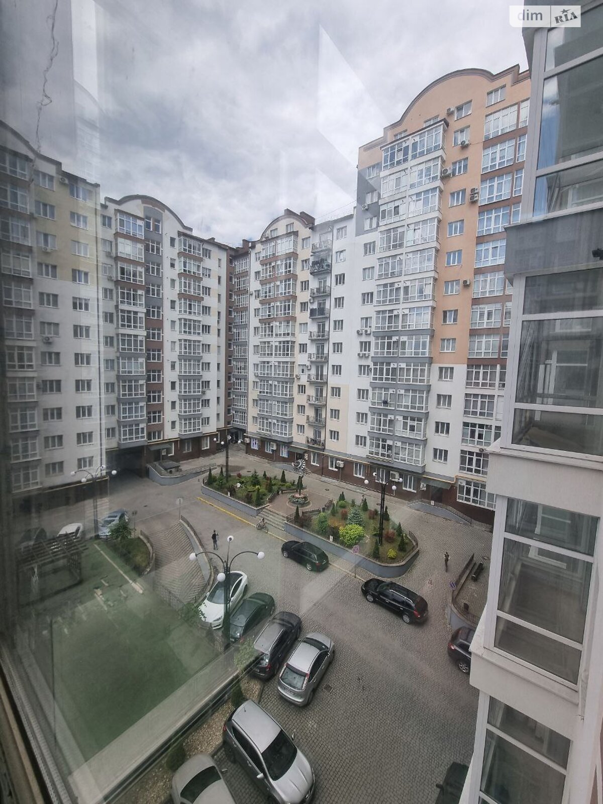 Продаж двокімнатної квартири в Івано-Франківську, на вул. Височана Семена 18 корпус 27, район Центр фото 1 Продаж двокімнатної квартири в Івано-Франківську, на вул. Височана Семена 18 корпус 27, район Центр фото 1