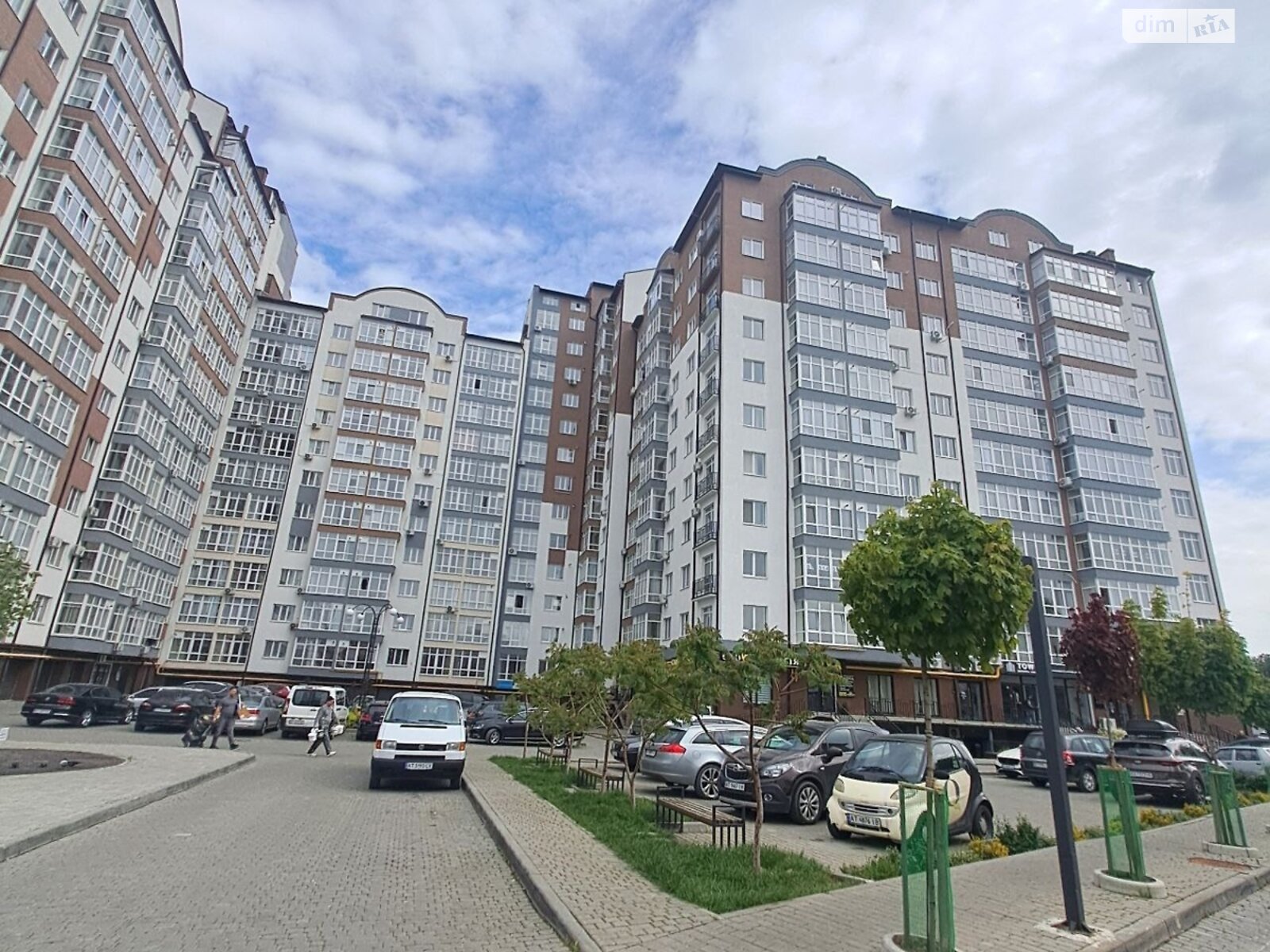 Продажа однокомнатной квартиры в Ивано-Франковске, на ул. Высочана Семена, район Центр фото 1 Продажа однокомнатной квартиры в Ивано-Франковске, на ул. Высочана Семена, район Центр фото 1