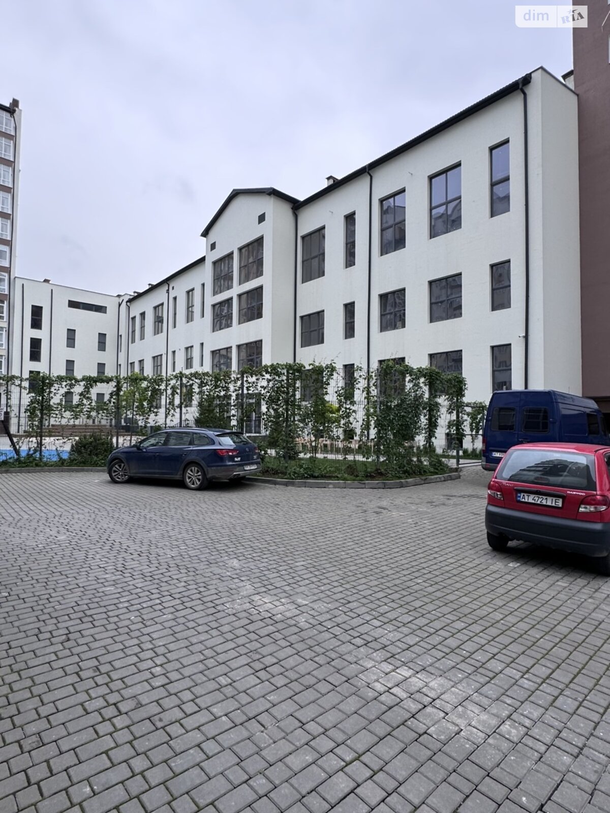 Продажа двухкомнатной квартиры в Ивано-Франковске, на ул. Высочана Семена 18 корпус 29, район Центр фото 1 Продажа двухкомнатной квартиры в Ивано-Франковске, на ул. Высочана Семена 18 корпус 29, район Центр фото 1