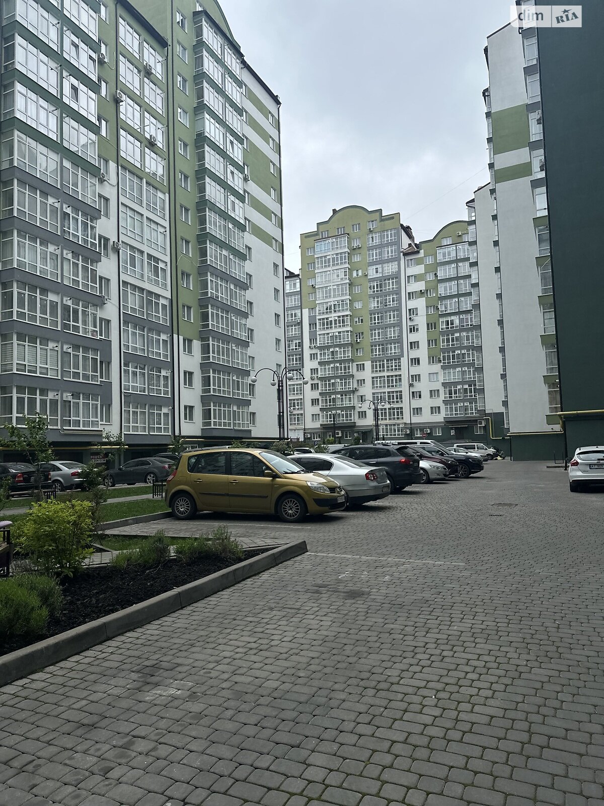 Продажа однокомнатной квартиры в Ивано-Франковске, на ул. Высочана Семена 18 корпус 11, район Центр фото 1 Продажа однокомнатной квартиры в Ивано-Франковске, на ул. Высочана Семена 18 корпус 11, район Центр фото 1
