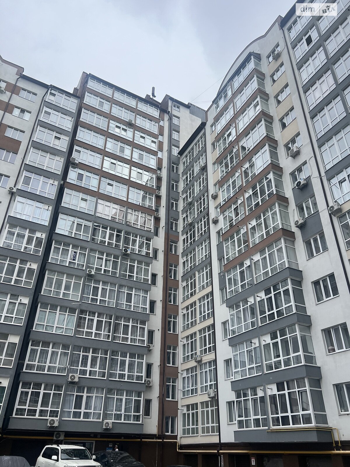 Продаж однокімнатної квартири в Івано-Франківську, на вул. Височана Семена 18, район Центр фото 1 Продаж однокімнатної квартири в Івано-Франківську, на вул. Височана Семена 18, район Центр фото 1