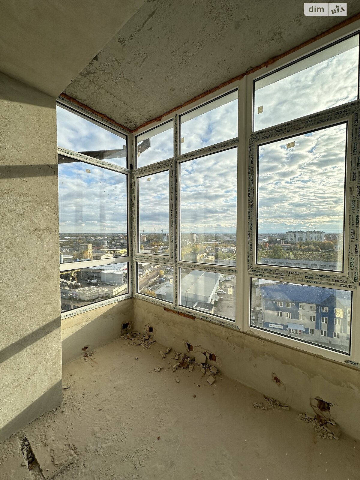 Продажа однокомнатной квартиры в Ивано-Франковске, на ул. Высочана Семена, район Центр фото 1