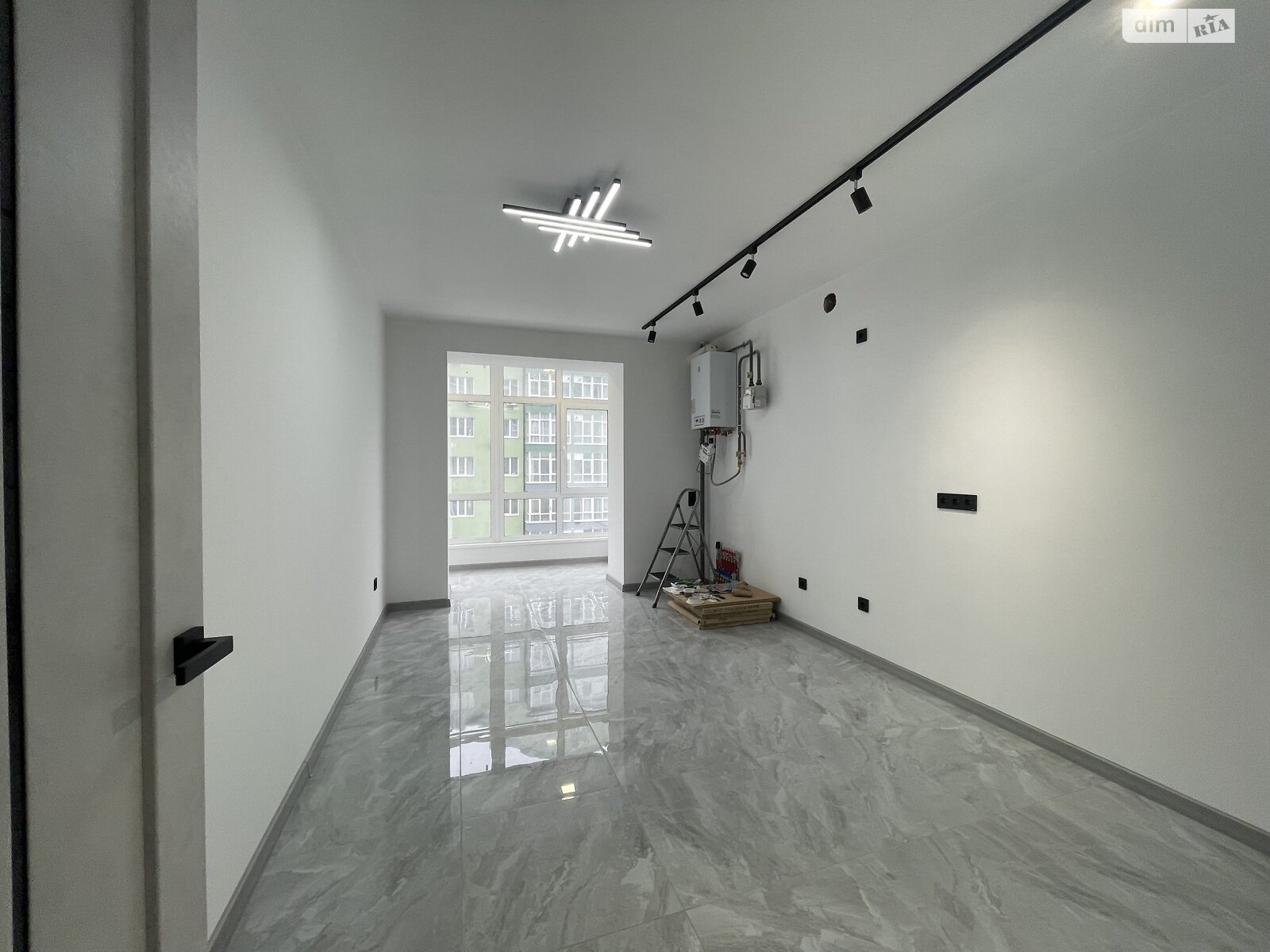 Продажа трехкомнатной квартиры в Ивано-Франковске, на ул. Высочана Семена 18 корпус 10, кв. 24, район Центр фото 1