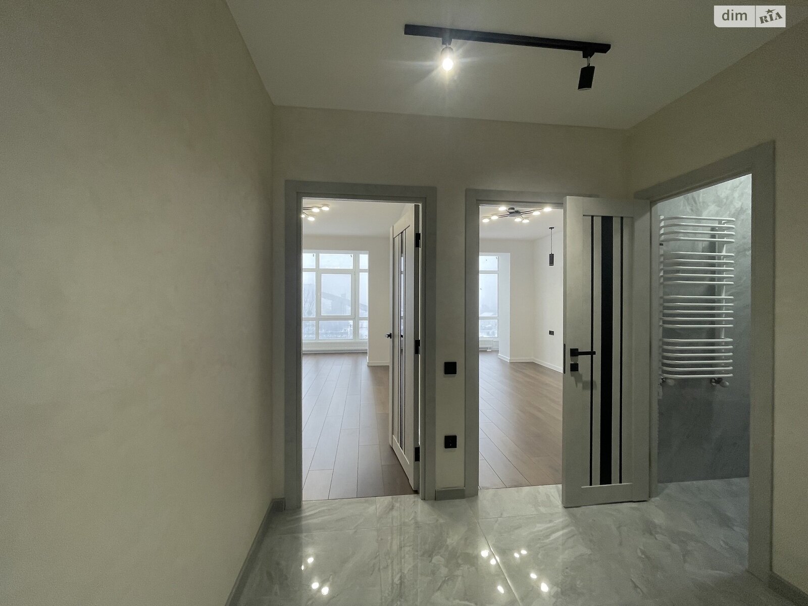 Продажа трехкомнатной квартиры в Ивано-Франковске, на ул. Высочана Семена 18 корпус 10, кв. 24, район Центр фото 1