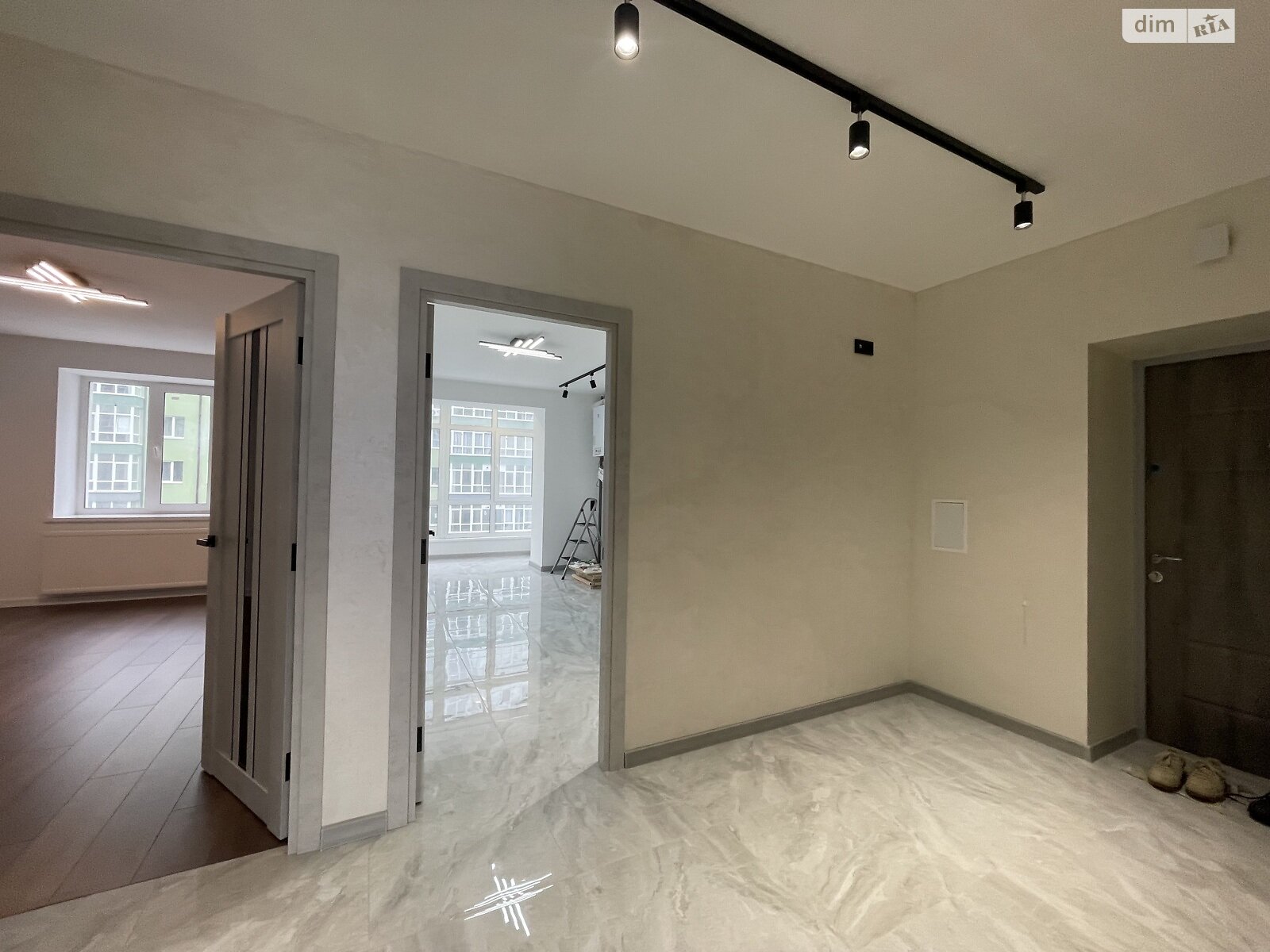 Продажа трехкомнатной квартиры в Ивано-Франковске, на ул. Высочана Семена 18 корпус 10, кв. 24, район Центр фото 1