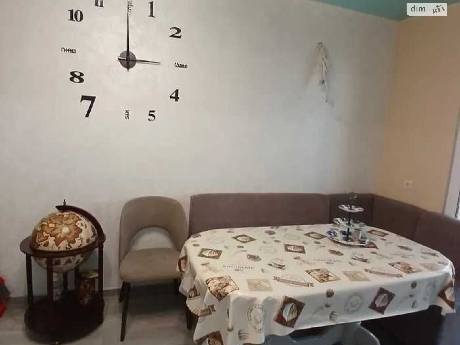 Продажа двухкомнатной квартиры в Ивано-Франковске, на ул. Высочана Семена 18, район Центр фото 1 Продажа двухкомнатной квартиры в Ивано-Франковске, на ул. Высочана Семена 18, район Центр фото 1